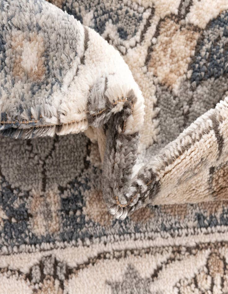 Detail image of  8' 8 x 12' Oregon Rug