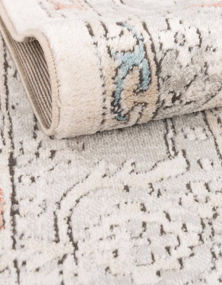 Detail image of  8' 8 x 12' Oregon Rug