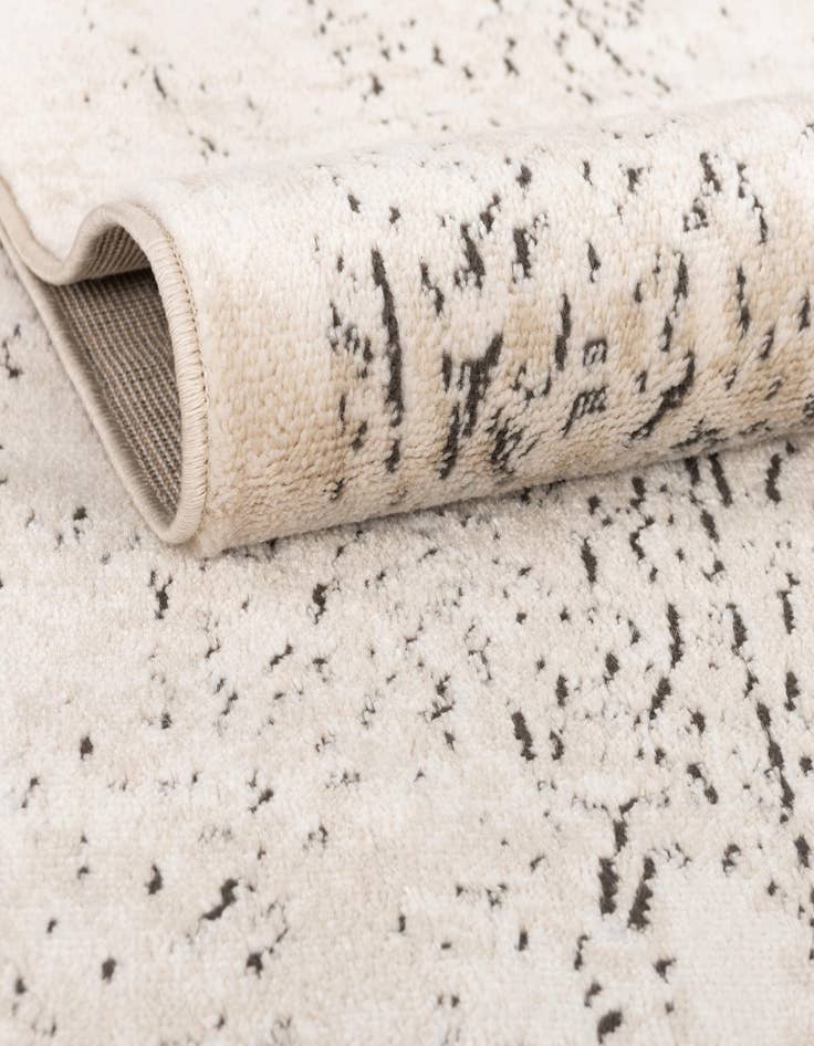 Detail image of  10' x 14' Oregon Rug