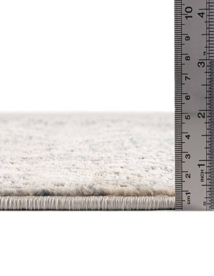 Detail image of  3' 3 x 5' 7 Oregon Rug