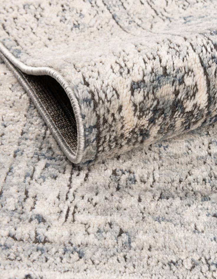 Detail image of  3' 3 x 5' 7 Oregon Rug