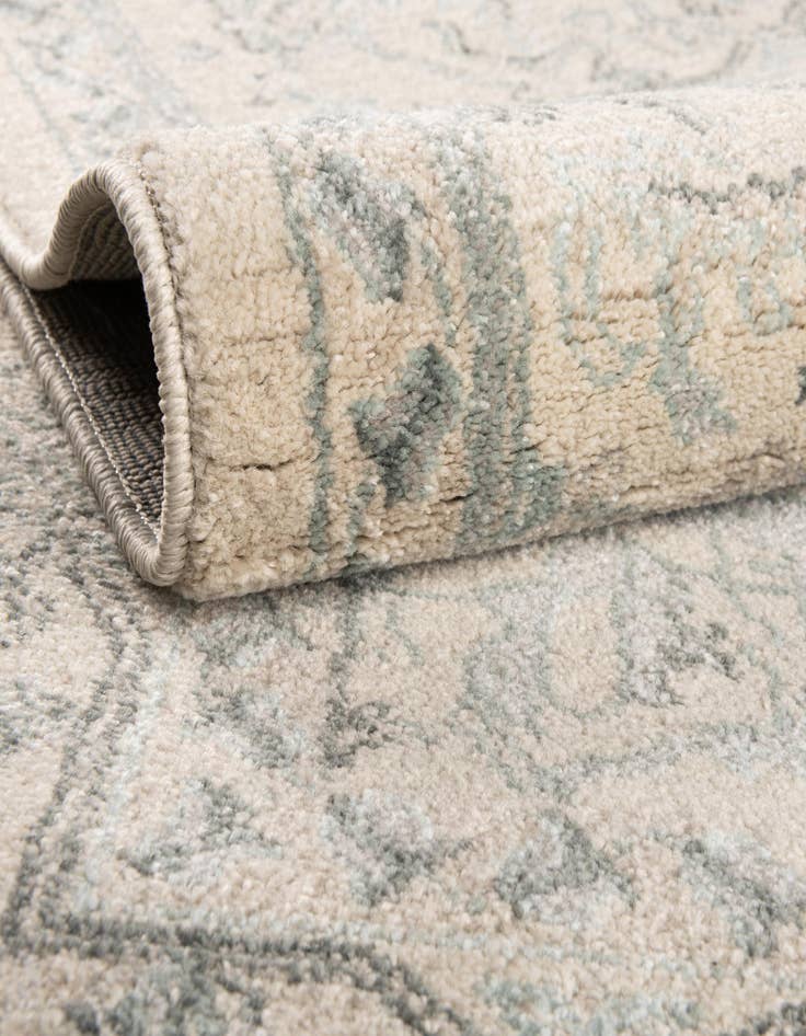 Detail image of  8' x 11' Oregon Rug