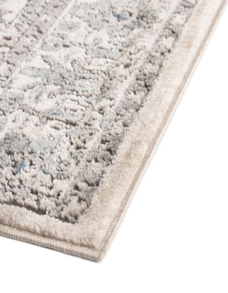 Detail image of  5' x 7' 7 Oregon Rug