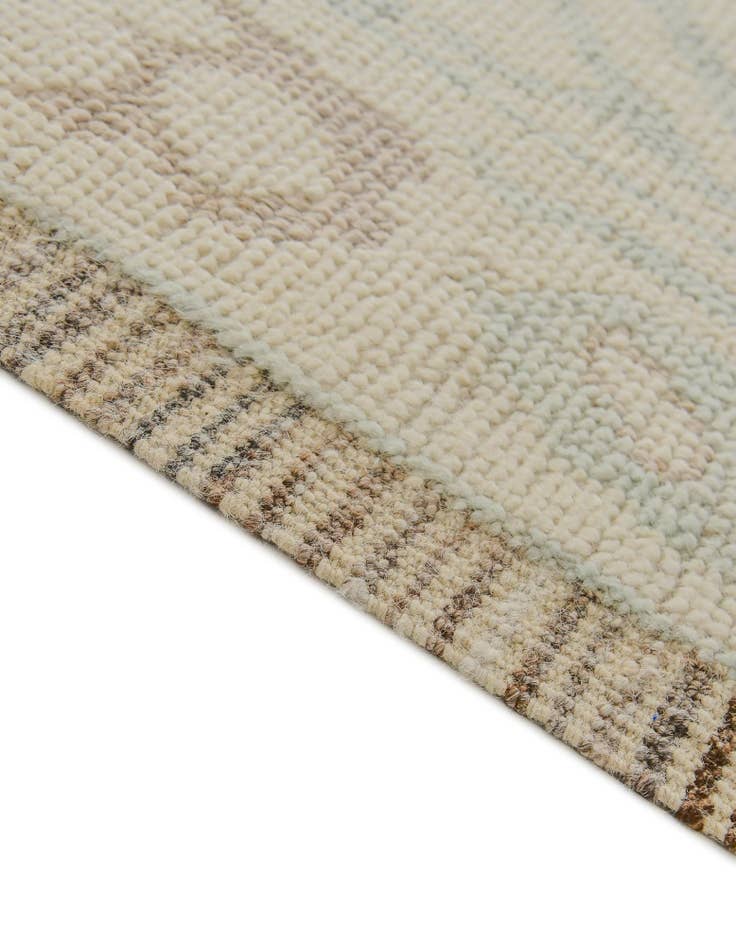 Detail image of 8' 3 x 10' 3 Hand Knotted Oushak Wool Rug