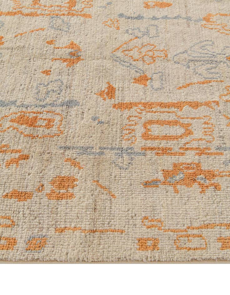 Detail image of  4' 1 x 6' 1 Oushak Wool Rug