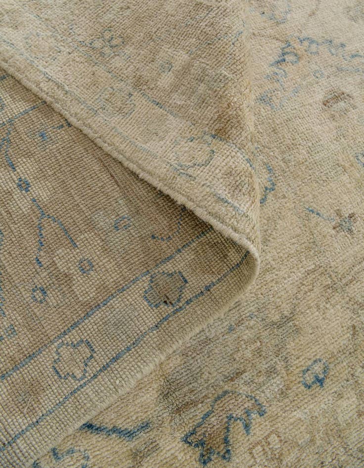 Detail image of 8' x 9' 9 Hand Knotted Oushak Wool Rug