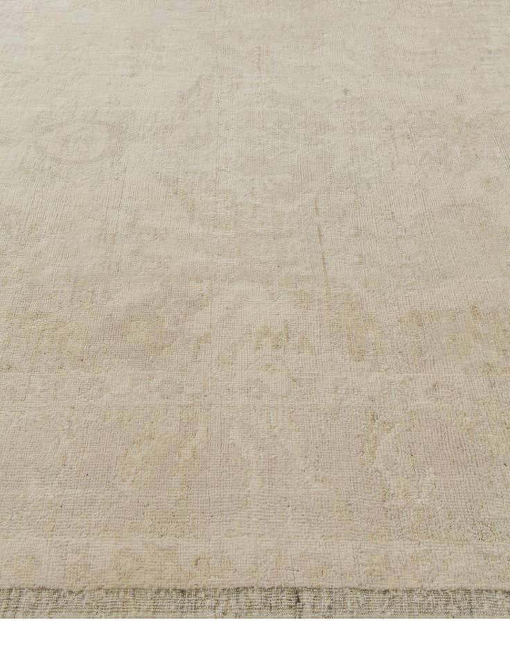 Detail image of 8' 3 x 10' 3 Hand Knotted Oushak Wool Rug