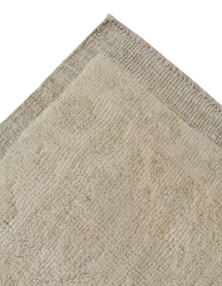 Detail image of 8' 3 x 10' 3 Hand Knotted Oushak Wool Rug