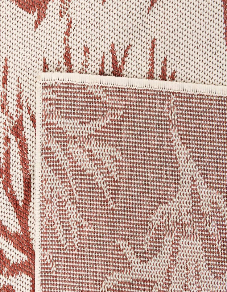 Detail image of  5' 3 x 7' 7  Washable Botanical Indoor / Outdoor Rug