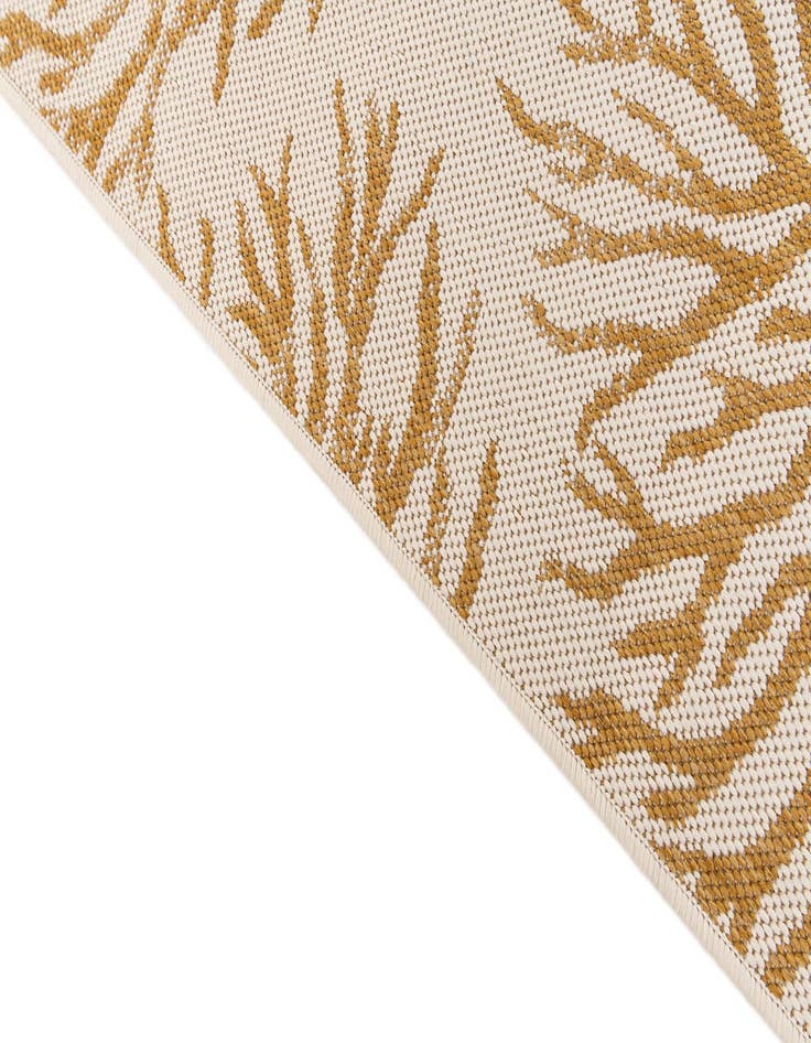 Detail image of  5' 3 x 7' 8  Washable Botanical Indoor / Outdoor Rug