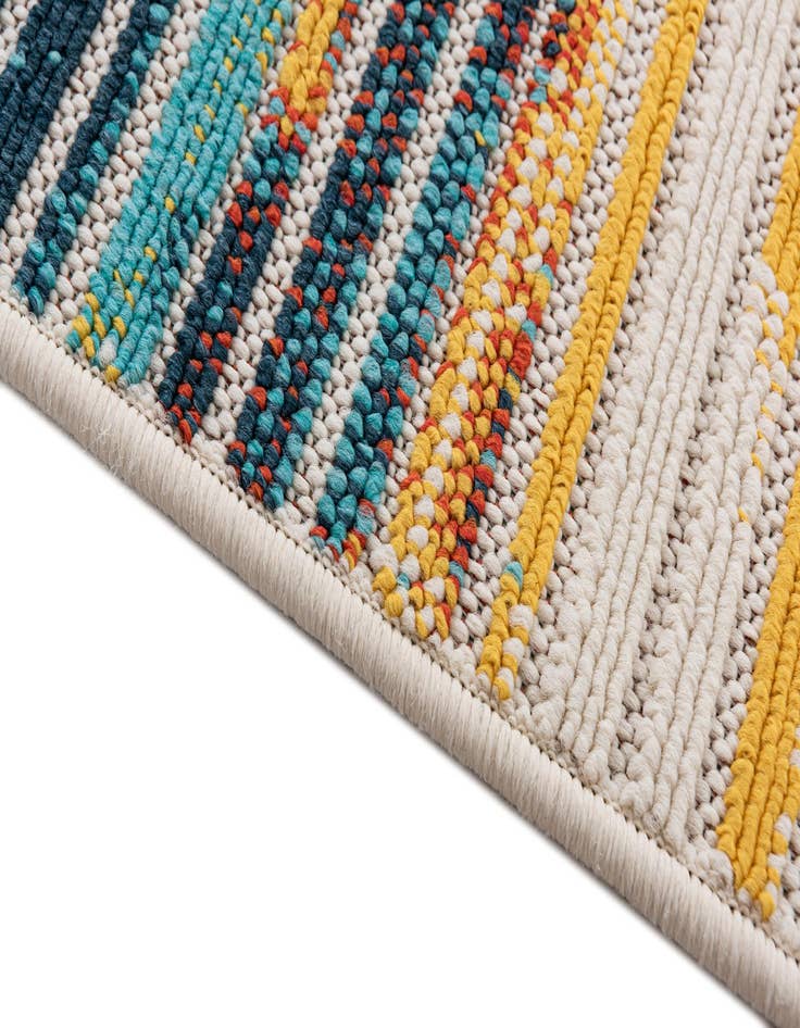 Detail image of  5' x 7' 7  Washable Coastal Indoor / Outdoor Rug