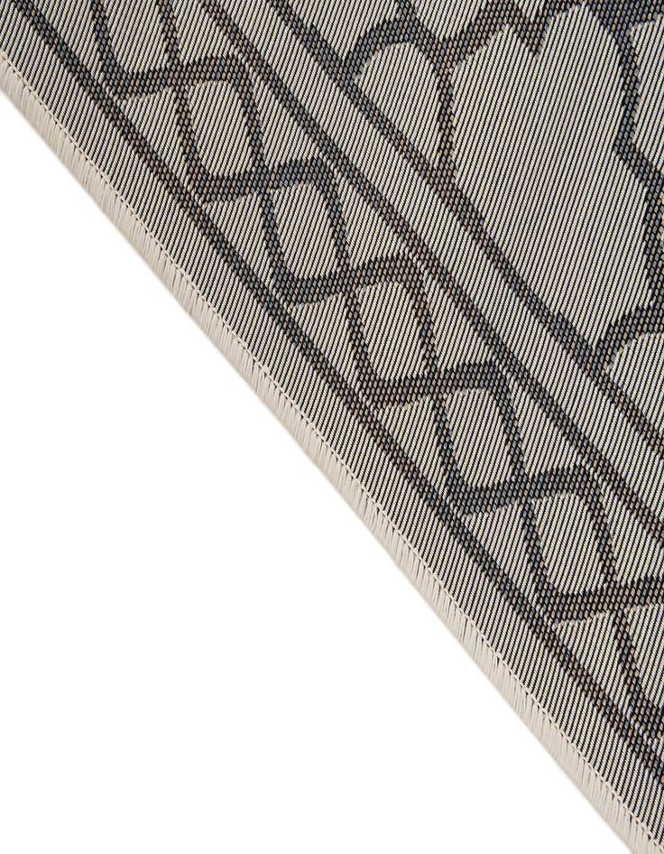 Detail image of  5' 3 x 7' 7  Washable Lattice Indoor / Outdoor Rug