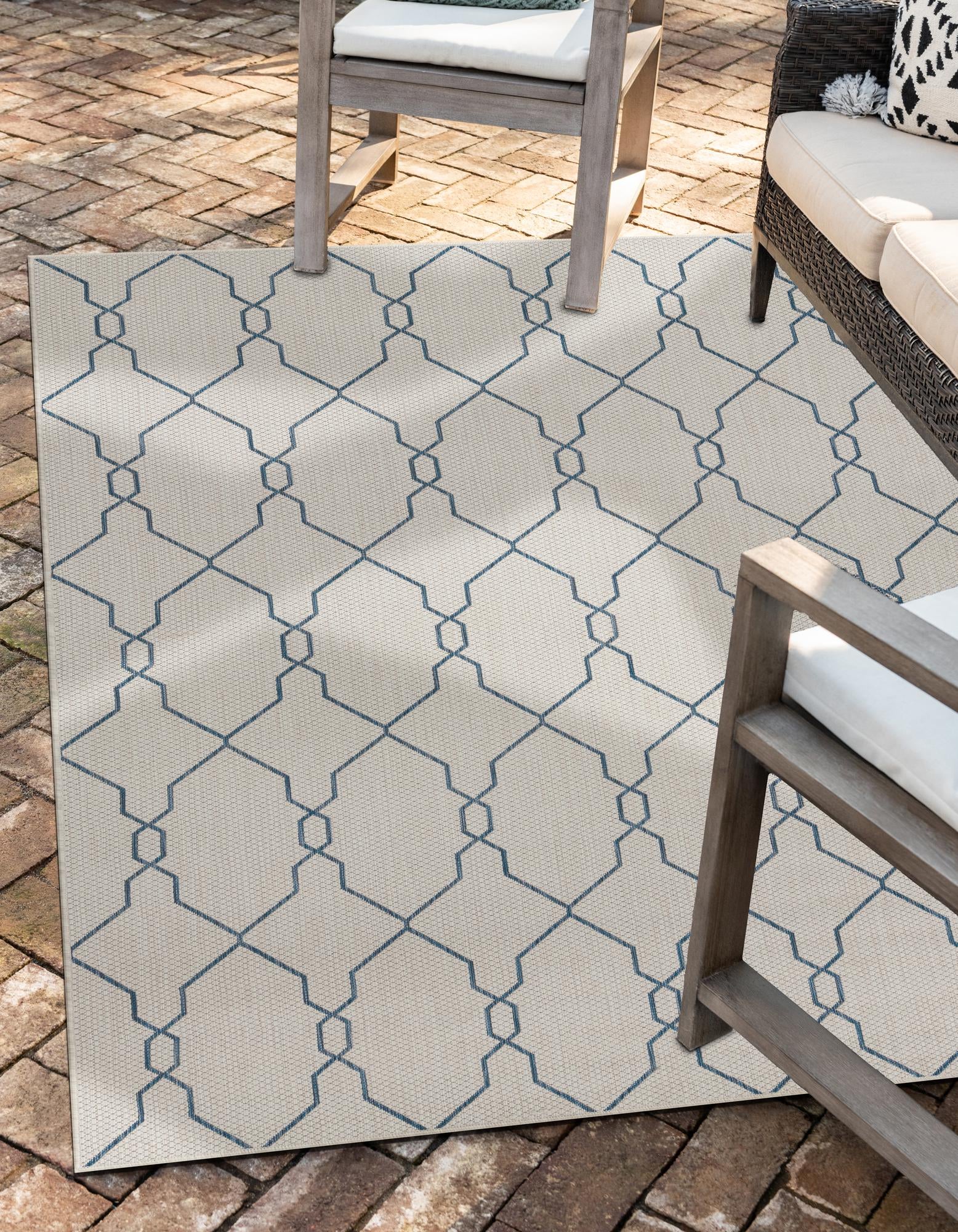 Ivory 9' x 12' 2 Lattice Indoor / Outdoor Rug | Rugs.com