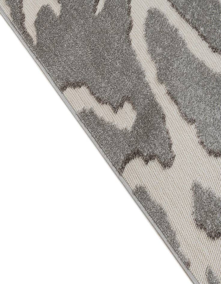 Detail image of  5' 3 x 7' 9  Washable Modern Indoor / Outdoor Rug
