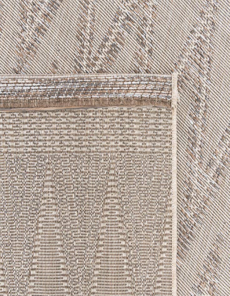 Detail image of  5' 2 x 7' 8  Washable Modern Indoor / Outdoor Rug