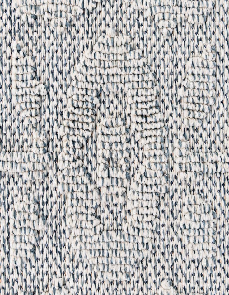 Detail image of  5' 2 x 7' 9  Washable Modern Indoor / Outdoor Rug