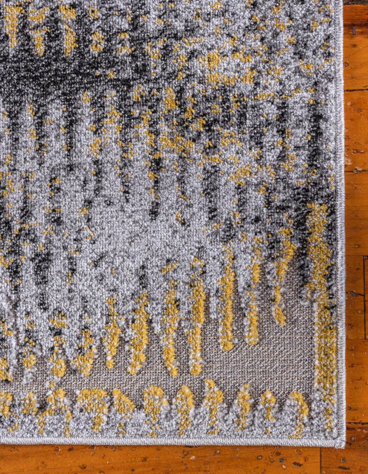 Detail image of  6' x 9'  Washable Modern Indoor / Outdoor Rug