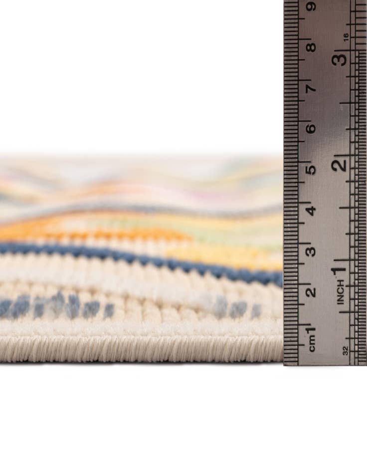 Detail image of  7' 3 x 9' 10  Washable  Indoor / Outdoor Rug