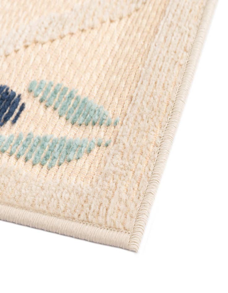 Detail image of  7' 3 x 9' 10  Washable  Indoor / Outdoor Rug