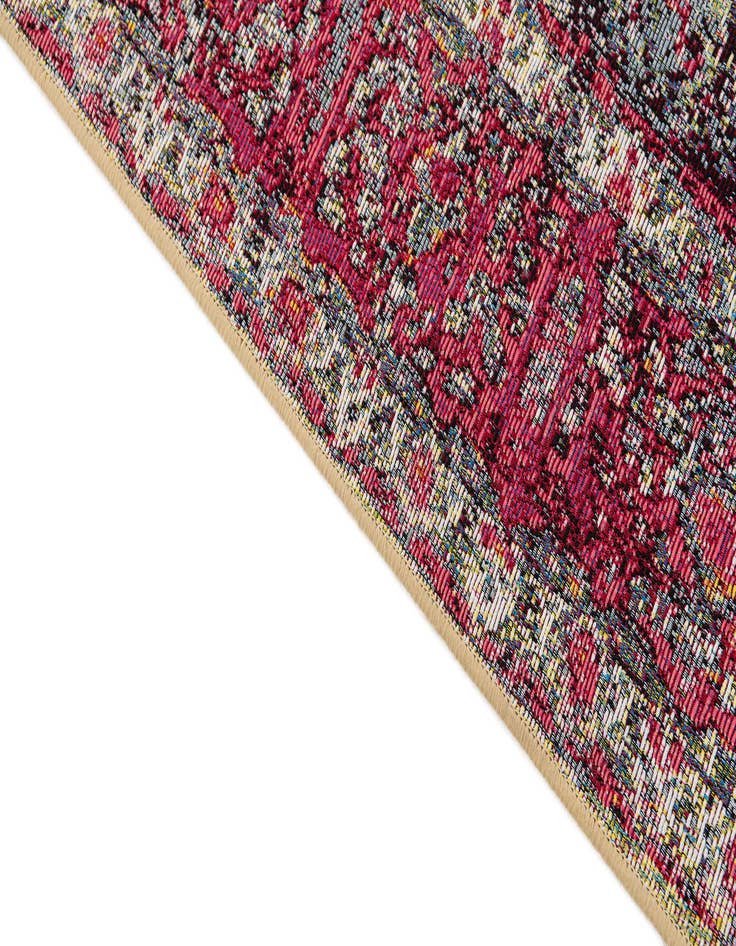 Detail image of  5' 2 x 7' 5  Washable Traditional Indoor / Outdoor Rug