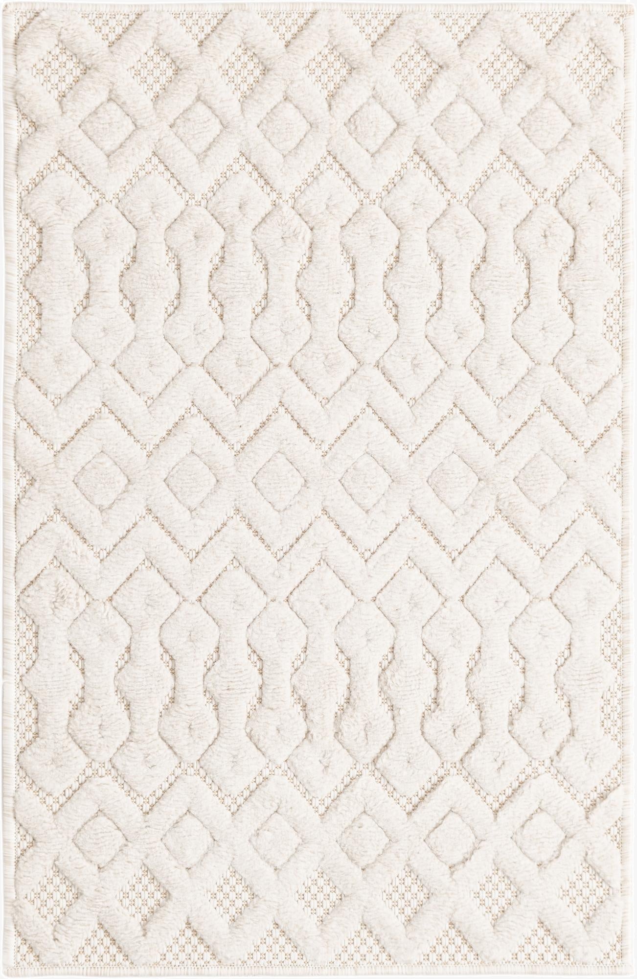  2' x 3'  Washable Trellis Textured Indoor / Outdoor Rug