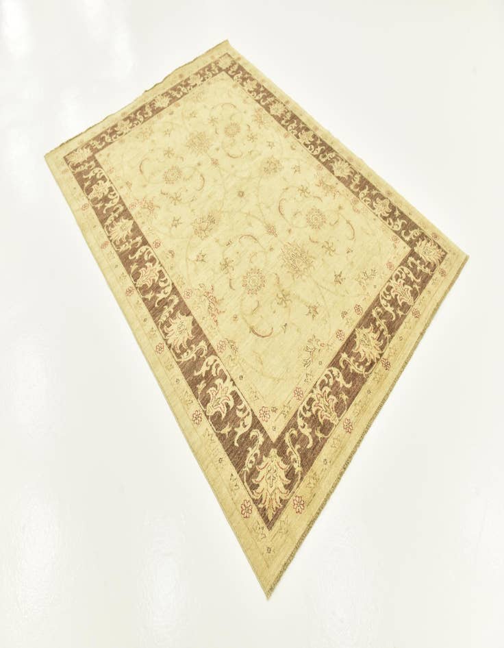 Detail image of  5' 6 x 7' 7  Hand Knotted Peshawar Ziegler Rug