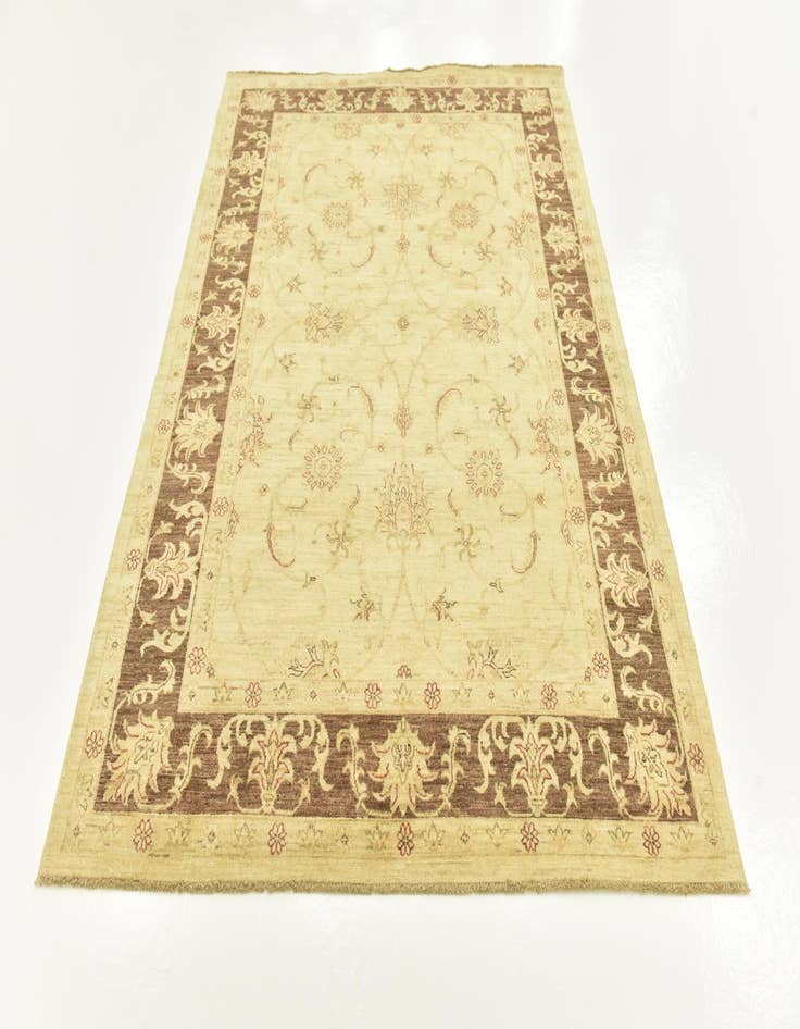 Detail image of  5' 6 x 7' 7  Hand Knotted Peshawar Ziegler Rug