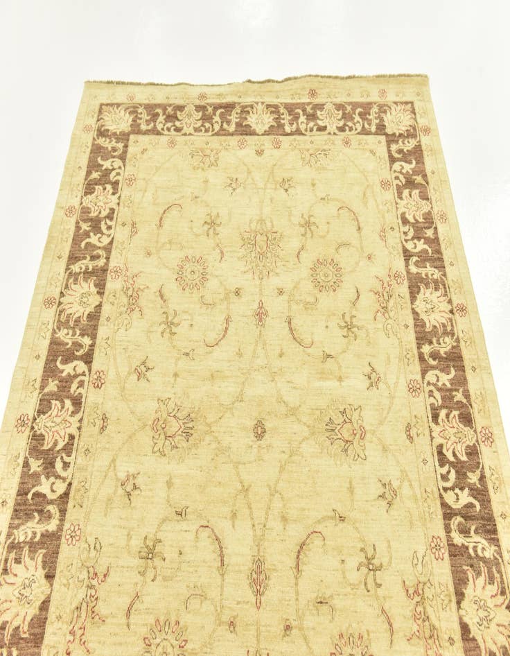 Detail image of  5' 6 x 7' 7  Hand Knotted Peshawar Ziegler Rug