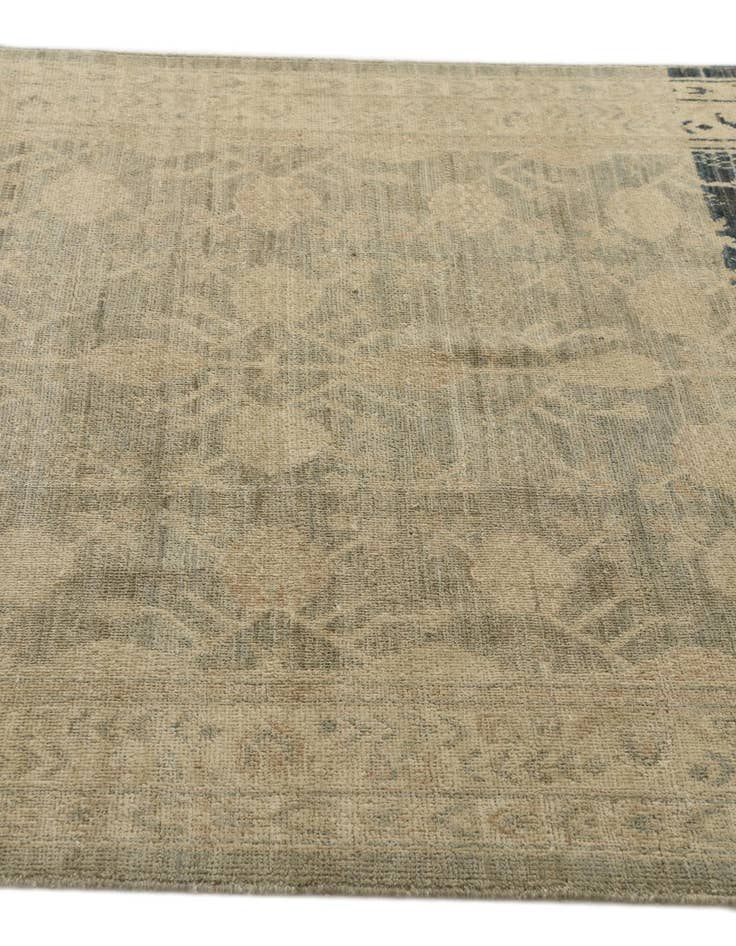 Detail image of  4' 1 x 5' 10  Hand Knotted Peshawar Ziegler Rug