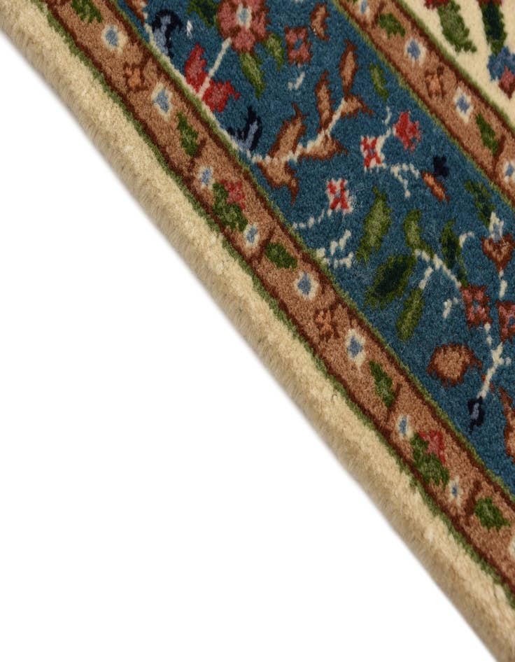 Detail image of  2' 8 x 4'  Hand Knotted Qom Wool Rug