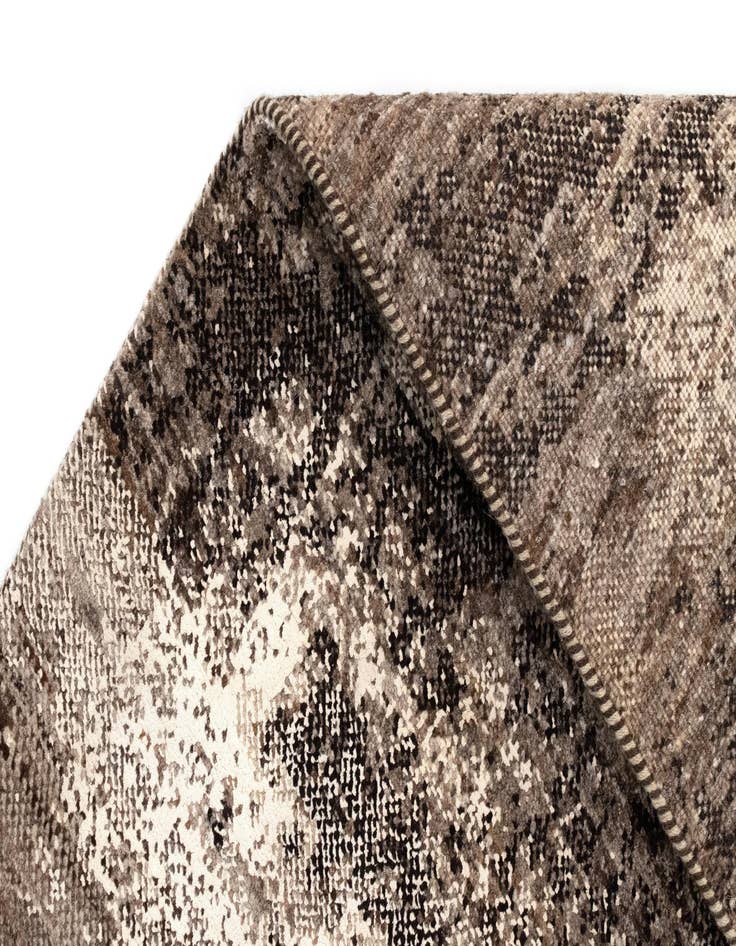 Detail image of  3' x 5' 6 Sahar Fresco Rug