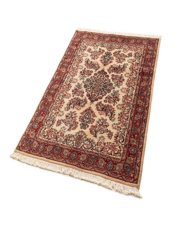 Detail image of  4' 5 x 6'  Hand Knotted Sarough Wool Rug