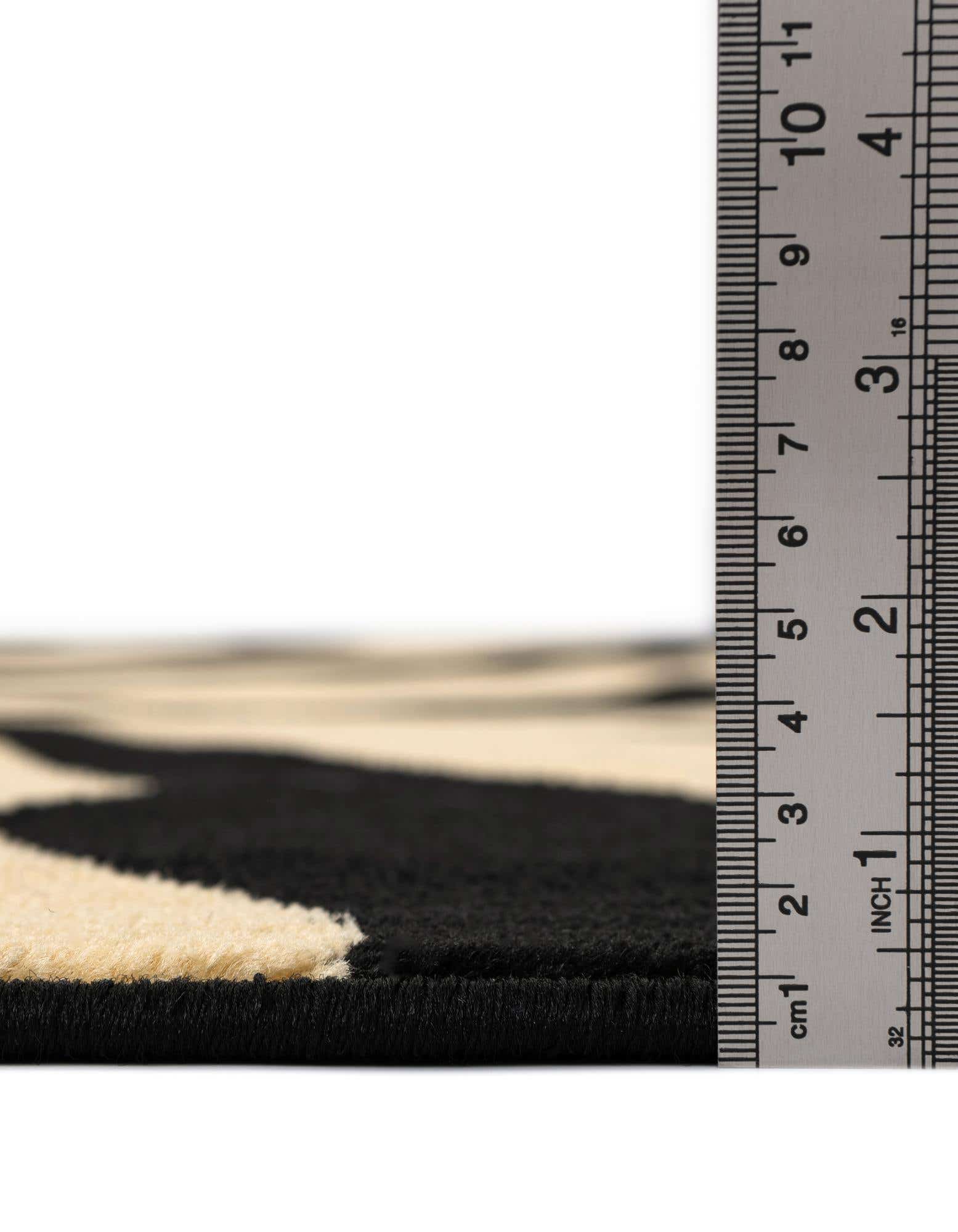 Ivory 6' x 9' Savannah Rug | Rugs.com