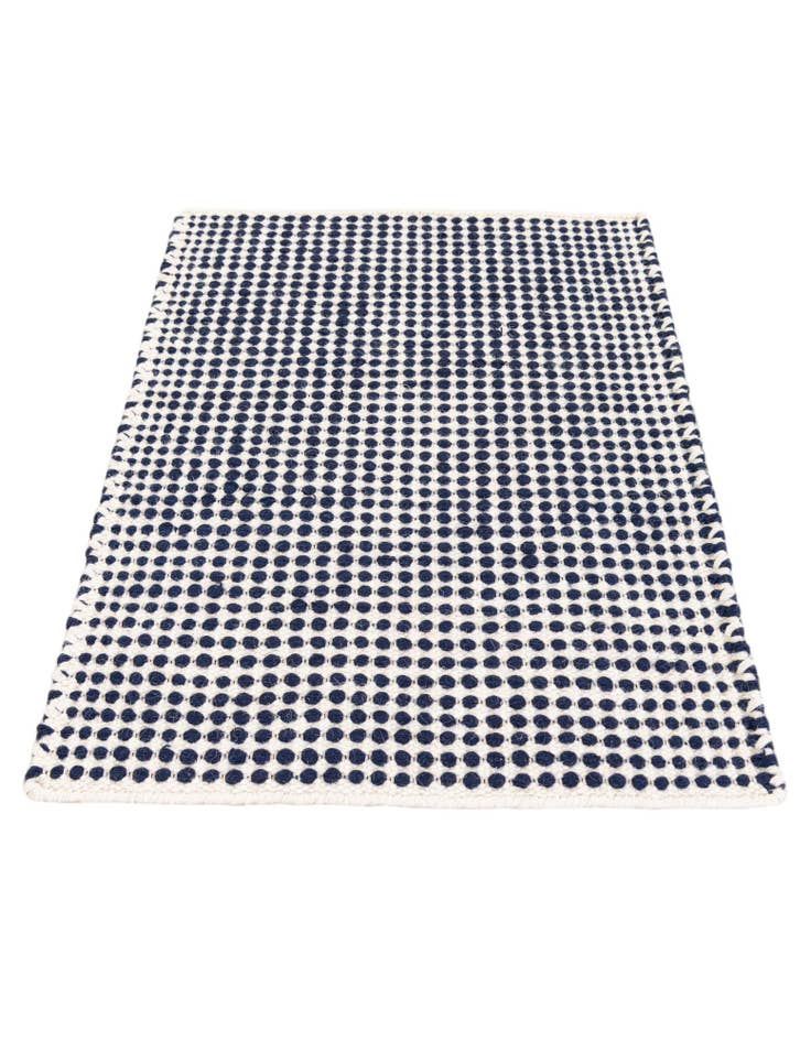 Detail image of  2' 1 x 3'  Hand Woven Seaside Pearl Jute Rug