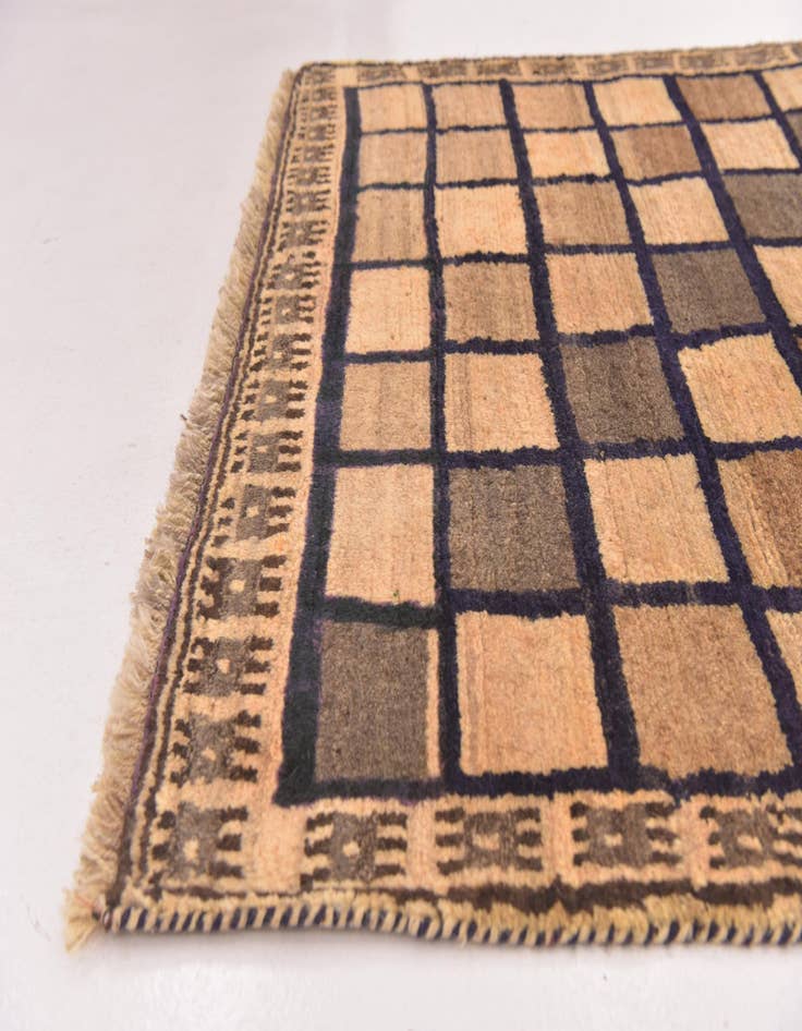 Detail image of 3' 9 x 6' 2 Hand Knotted Shiraz-Gabbeh Persian Wool Rug