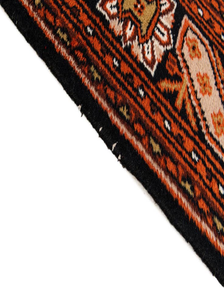 Detail image of  6' 8 x 10'  Hand Knotted Shiraz Wool Rug