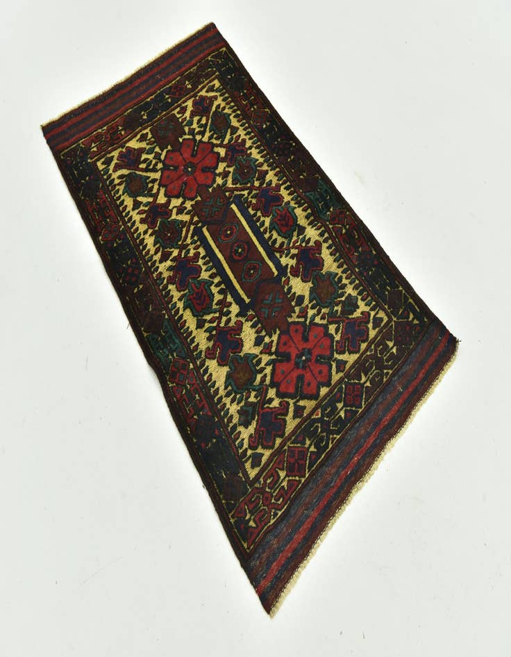 Detail image of  2' 8 x 4' 6  Hand Knotted Sumak Wool Rug