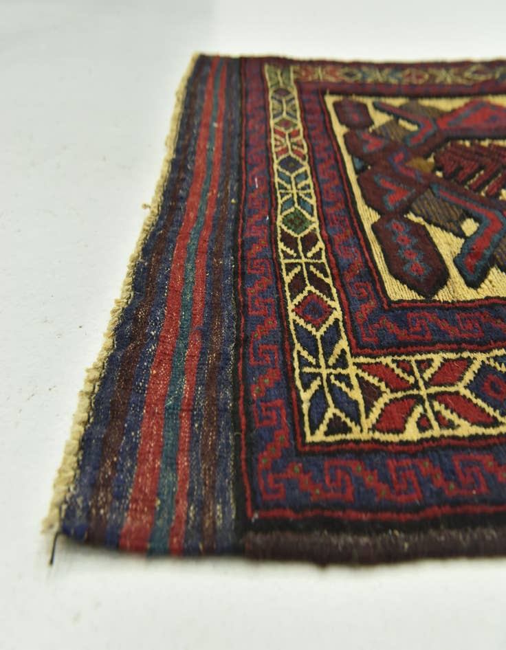 Detail image of  2' 7 x 4' 5  Hand Knotted Sumak Wool Rug