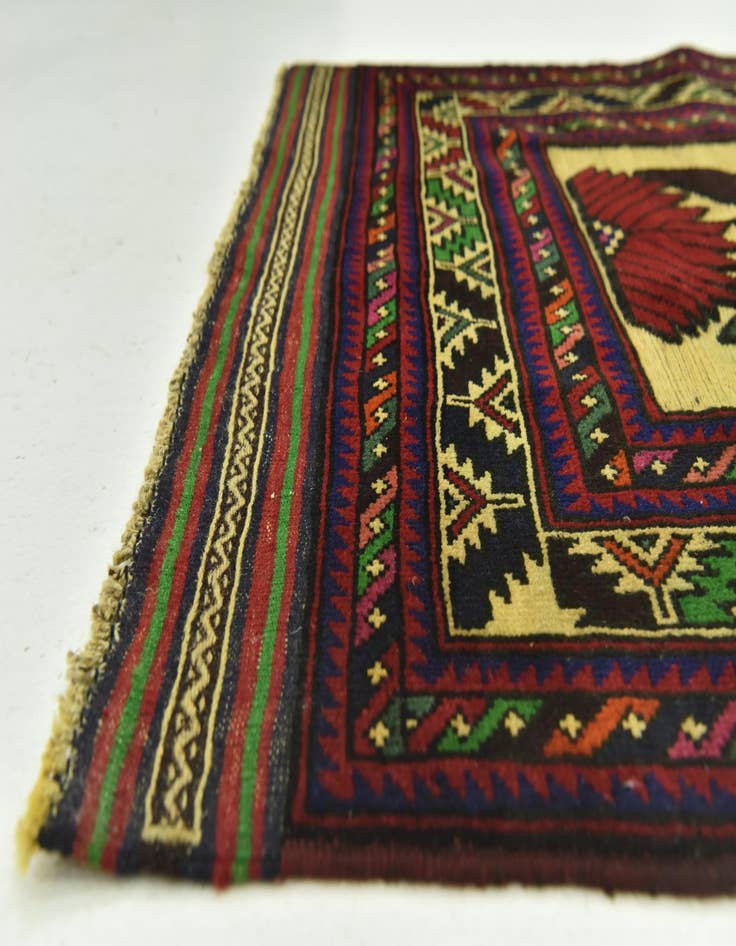 Detail image of  2' 10 x 4' 9  Hand Knotted Sumak Wool Rug