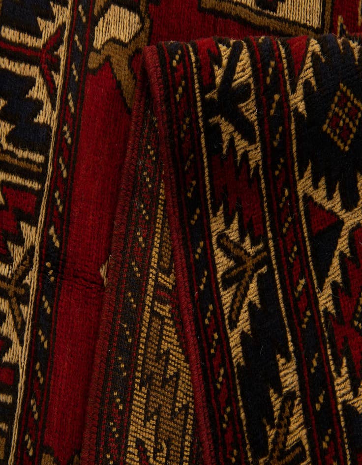 Detail image of  6' 2 x 9' 9  Hand Knotted Sumak Wool Rug