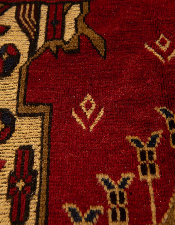 Detail image of  6' 2 x 9' 9  Hand Knotted Sumak Wool Rug