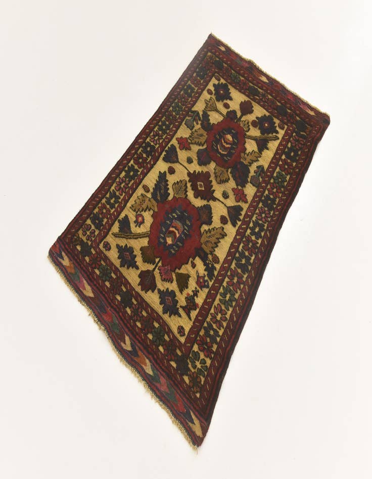 Detail image of  2' 10 x 4' 6  Hand Knotted Sumak Wool Rug