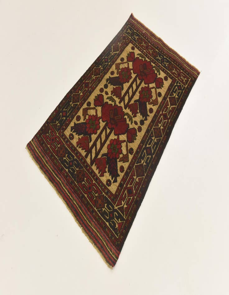 Detail image of  2' 10 x 4' 9  Hand Knotted Sumak Wool Rug