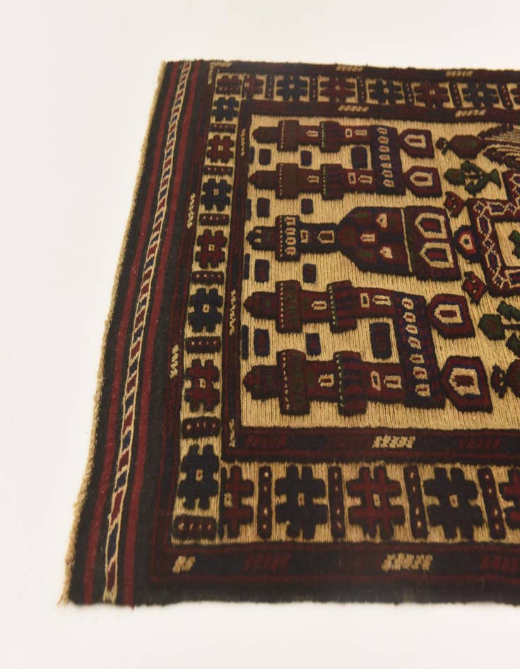 Detail image of  2' 10 x 4'  Hand Knotted Sumak Wool Rug