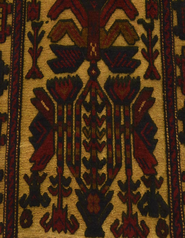 Detail image of 2' 9 x 4' 6 Hand Knotted Sumak Wool Rug