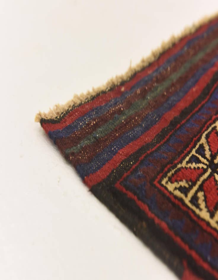 Detail image of  2' 9 x 4' 6  Hand Knotted Sumak Wool Rug