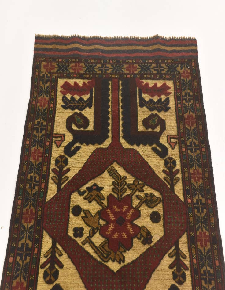 Detail image of  3' x 4' 7  Hand Knotted Sumak Wool Rug