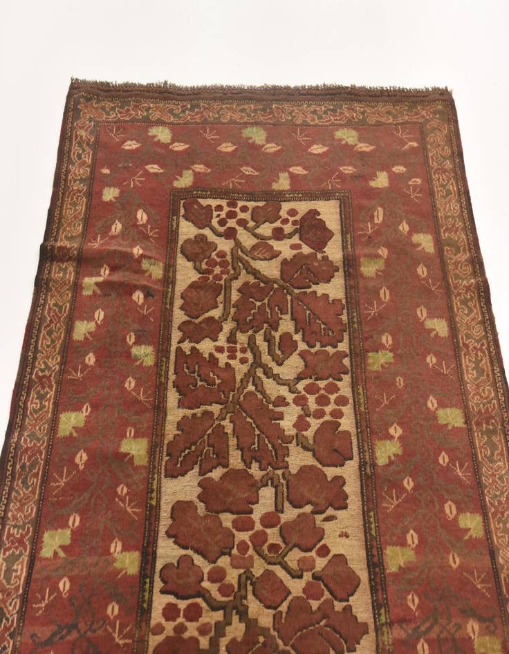 Detail image of  4' x 5' 9  Hand Knotted Sumak Wool Rug