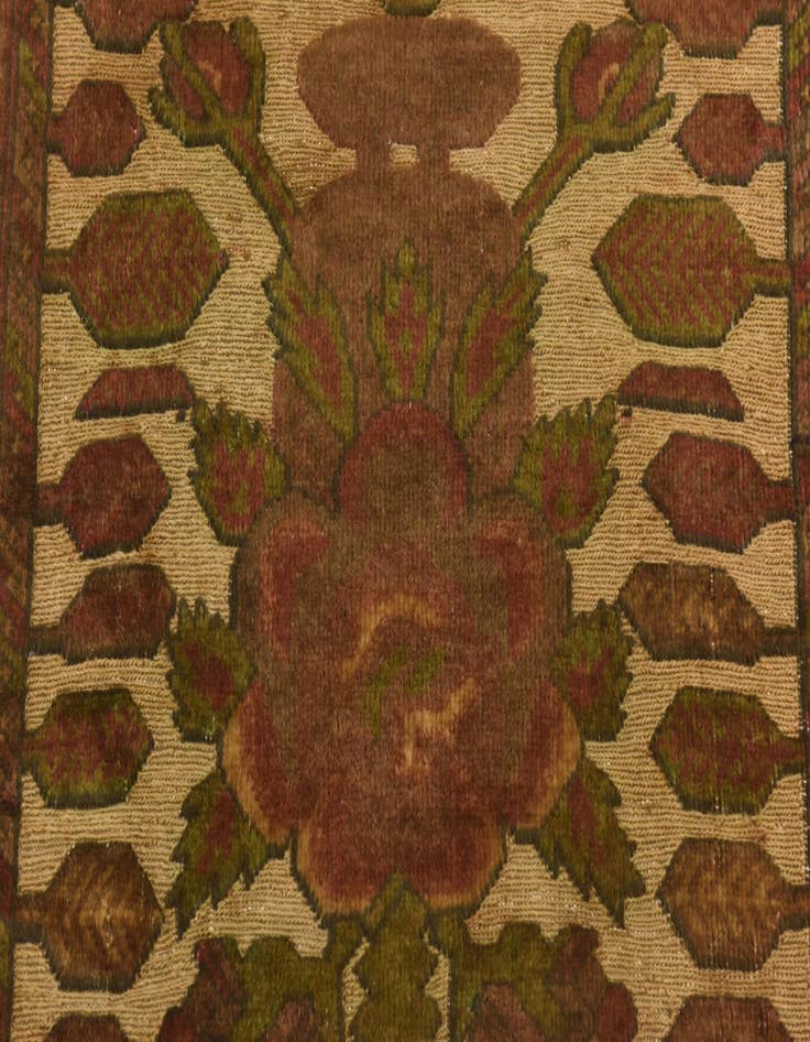 Detail image of  4' x 5' 10  Hand Knotted Sumak Wool Rug