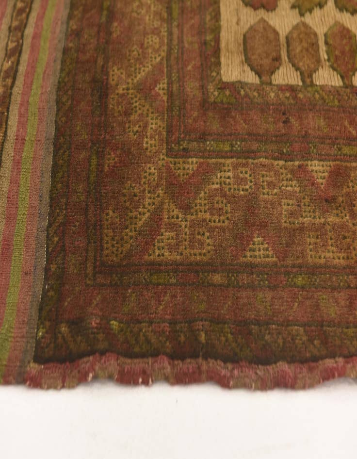 Detail image of  4' x 5' 10  Hand Knotted Sumak Wool Rug